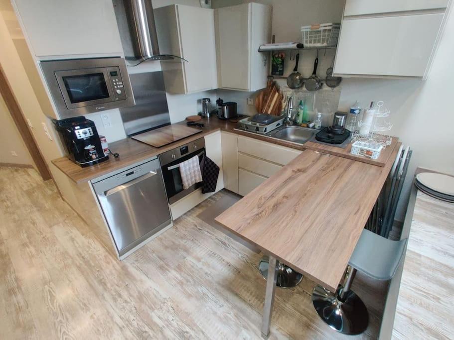 Les Capucins Apartamento Coulommiers Exterior foto